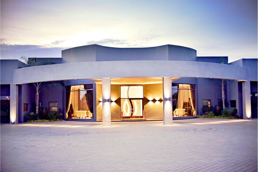 4 Bedroom Property for Sale in Wilkoppies North West